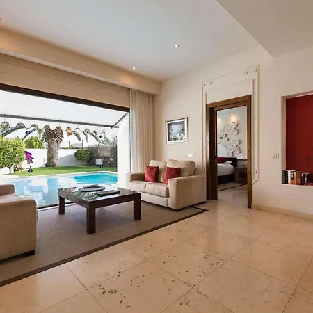 Villa Grand Alondra Puerto del Carmen (Lanzarote)